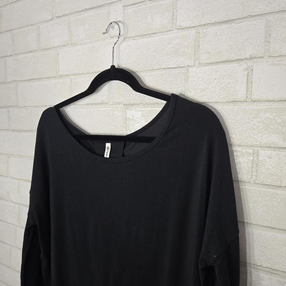 Fabletics long sleeve tee - Picture 3 of 13